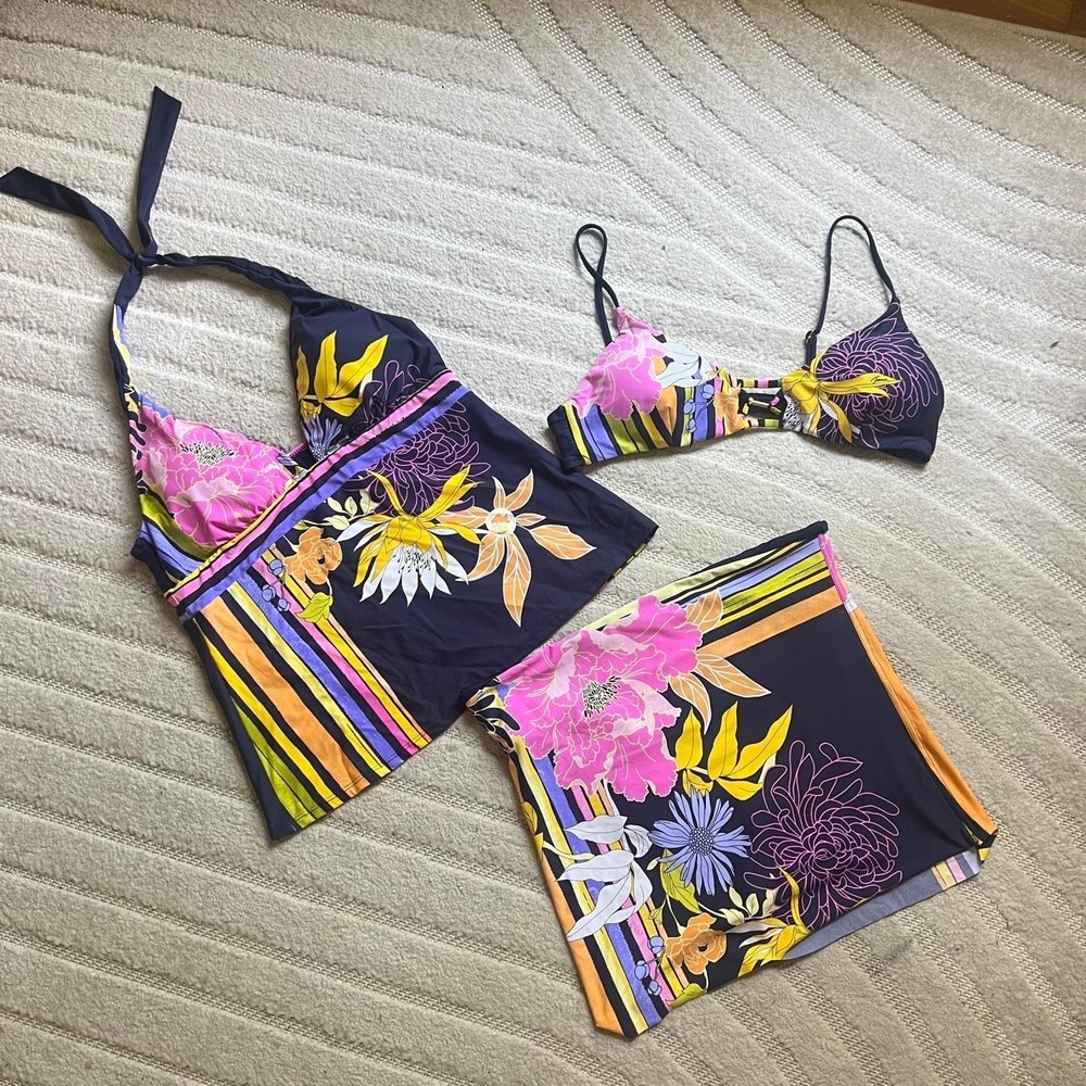 Trina Turk BAL HARBOUR Swim Set Size M/L Summer Floral Tropical Beach Summer
